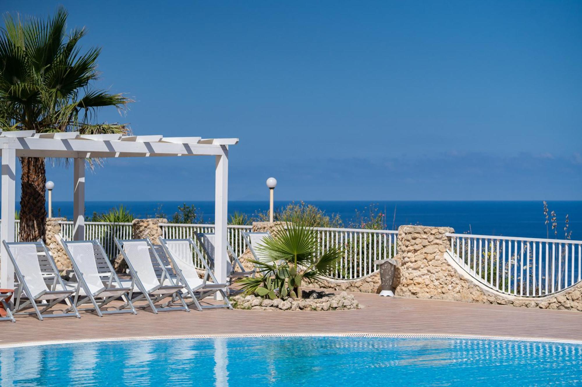 Villaggio Marco Polo 3* Santa Domenica (Vibo Valentia)
